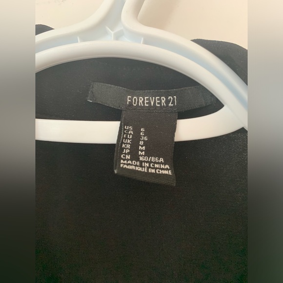 Cowl drapery back tunic - Picture 2 of 4